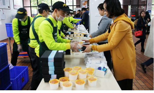 成都食堂承包-专业食堂承包商 雅福团餐配送服务